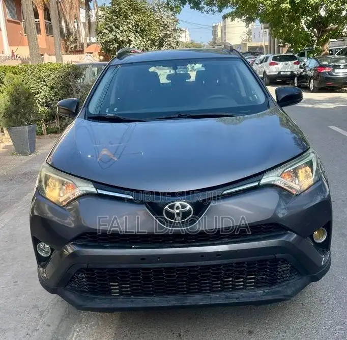 Toyota RAV4 2017 Noir