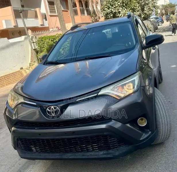 Toyota RAV4 2017 Noir