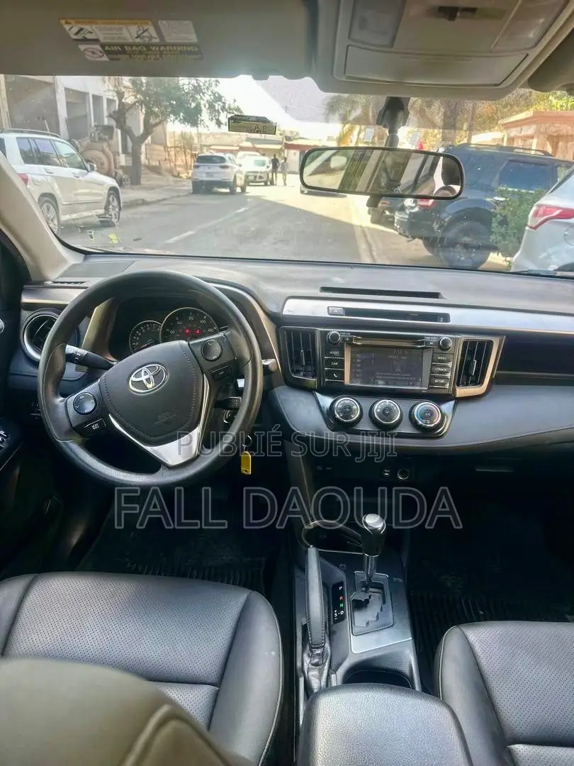 Toyota RAV4 2017 Noir