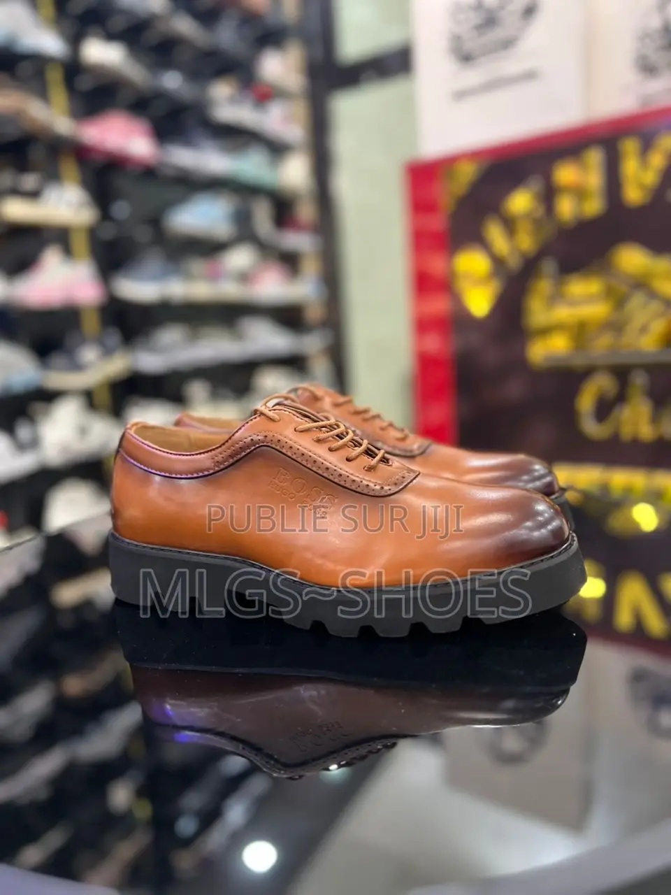 Chaussures De Ville Boss Disponibles Pointures 40 À 45 Prix 10.000