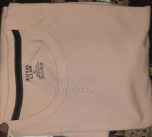 Pack De 3 T-Shirt Unique 100% Coton À 5550 Et 2000f Pour Détailler
