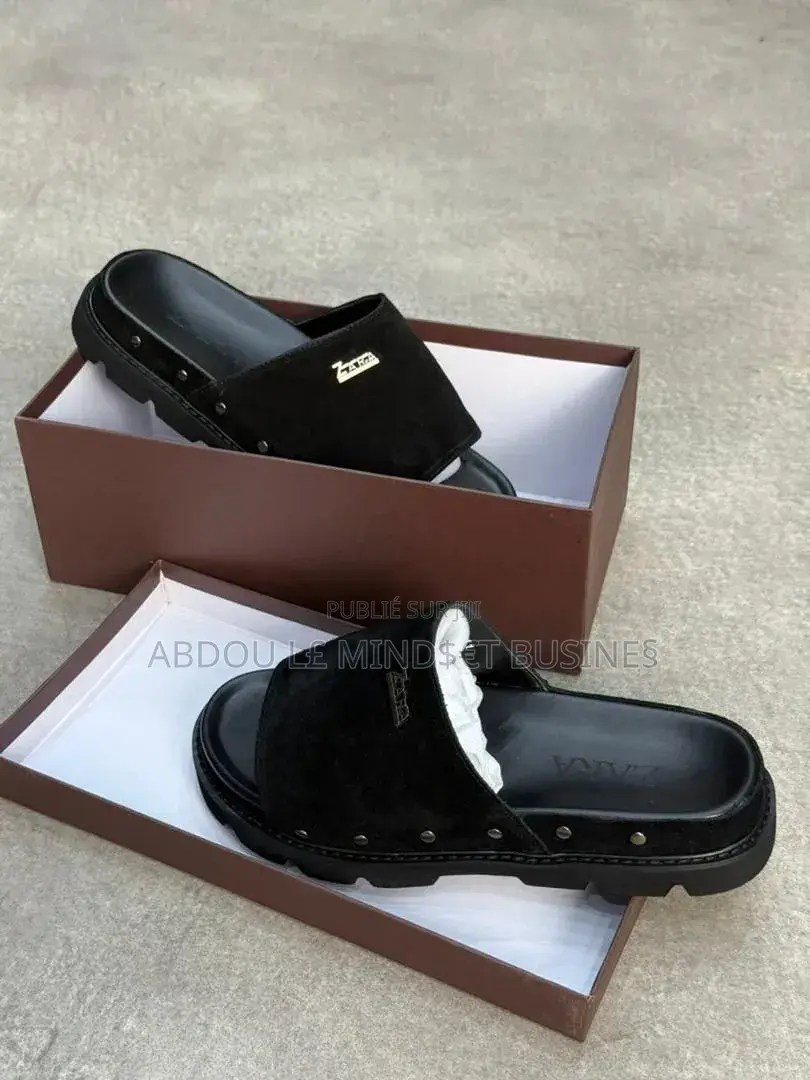 Sandal Zara Full Black Disponible
