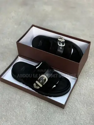 Sandal Toga Full Black Disponible