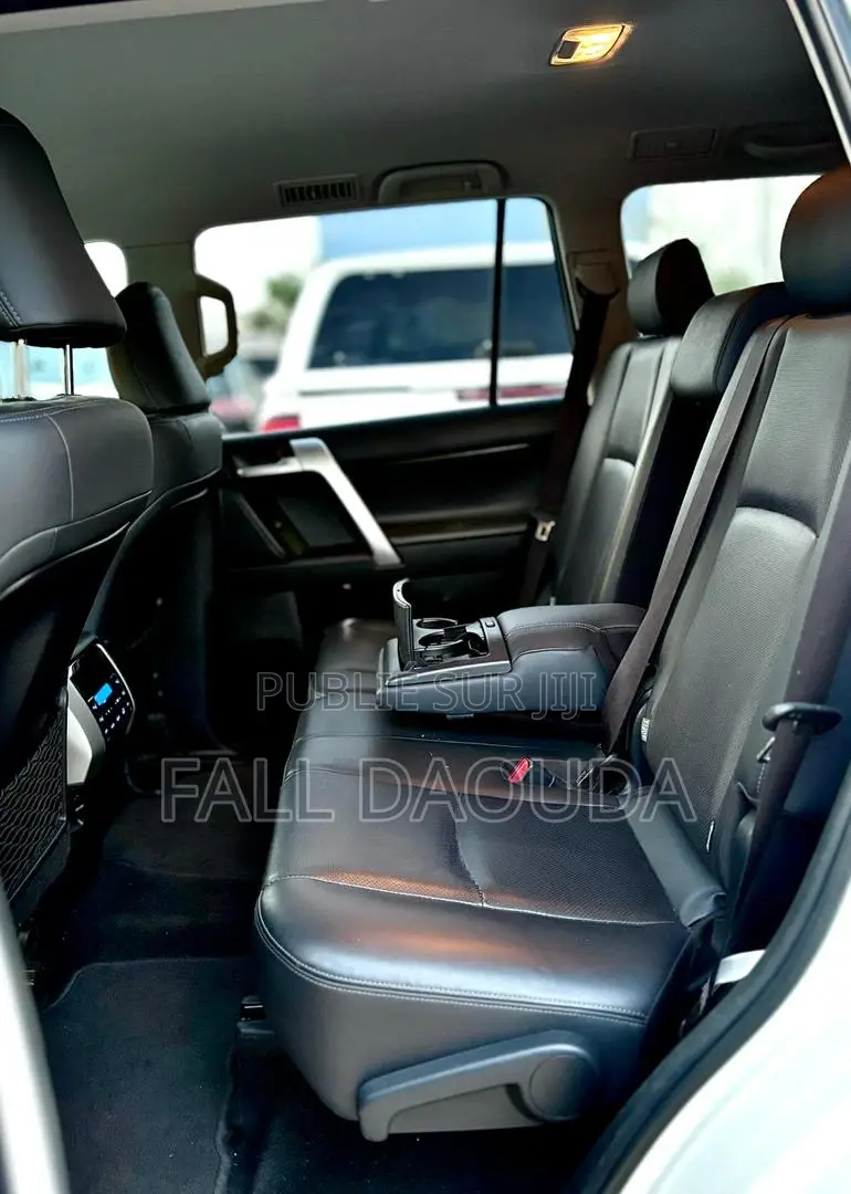 Toyota Land Cruiser Prado 2018 Blanc