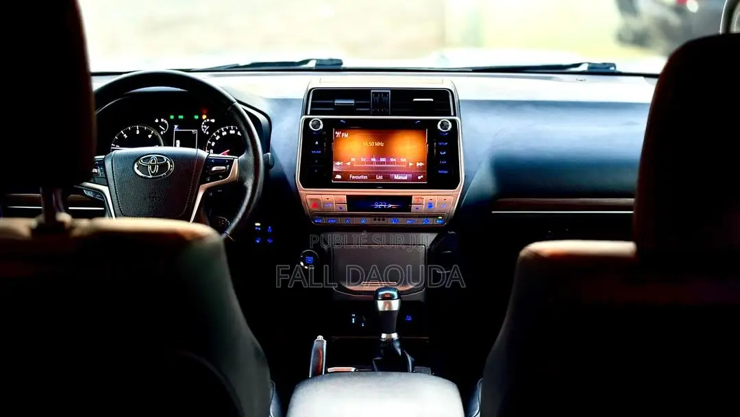 Toyota Land Cruiser Prado 2018 Blanc