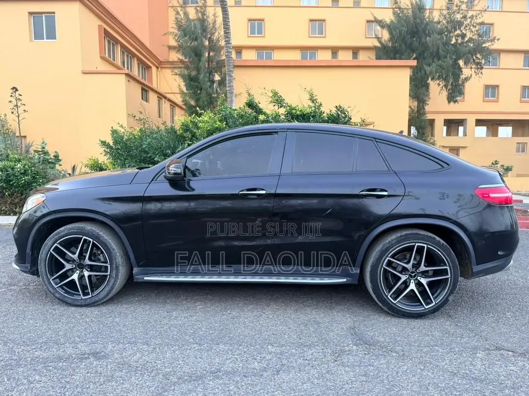 Mercedes-Benz GLE-Class 2018 Noir