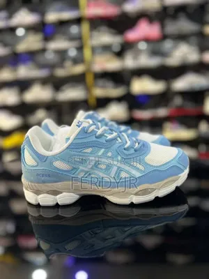 Asics Sneakers Dispo Maintenant Avec Livraison