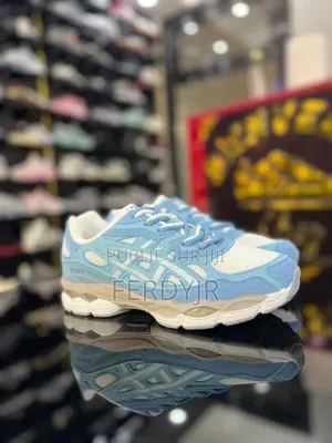 Asics Sneakers Dispo Maintenant Avec Livraison