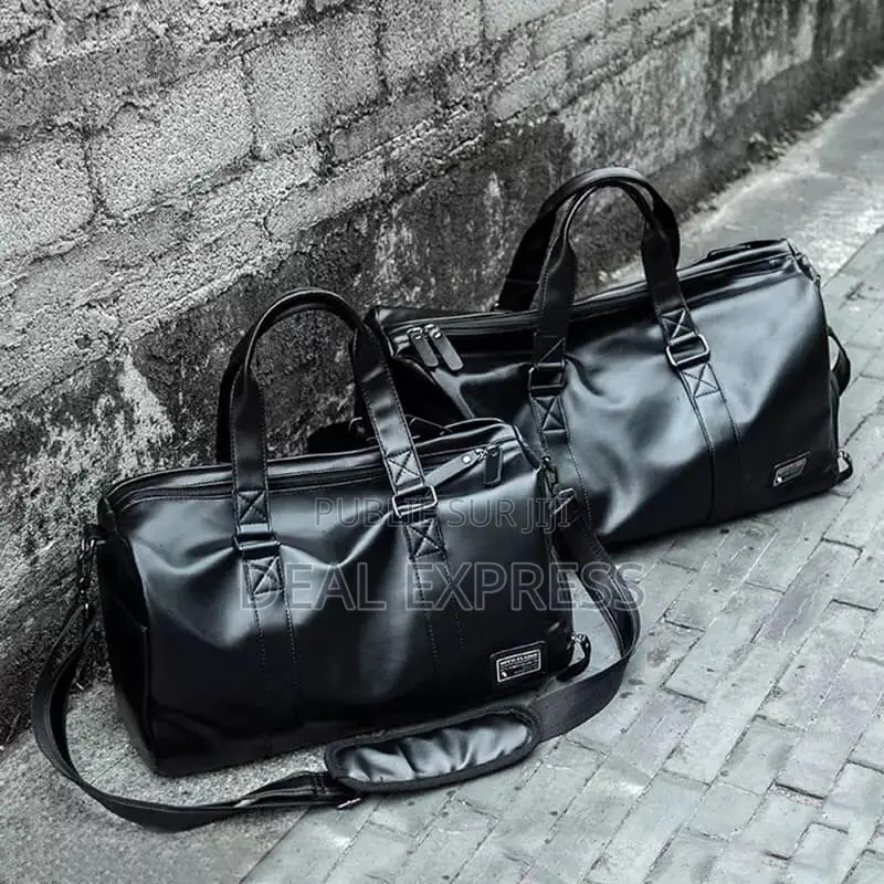 Sac De Voyage en Sémi-Cuir