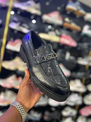 Chaussures De Ville Tendance