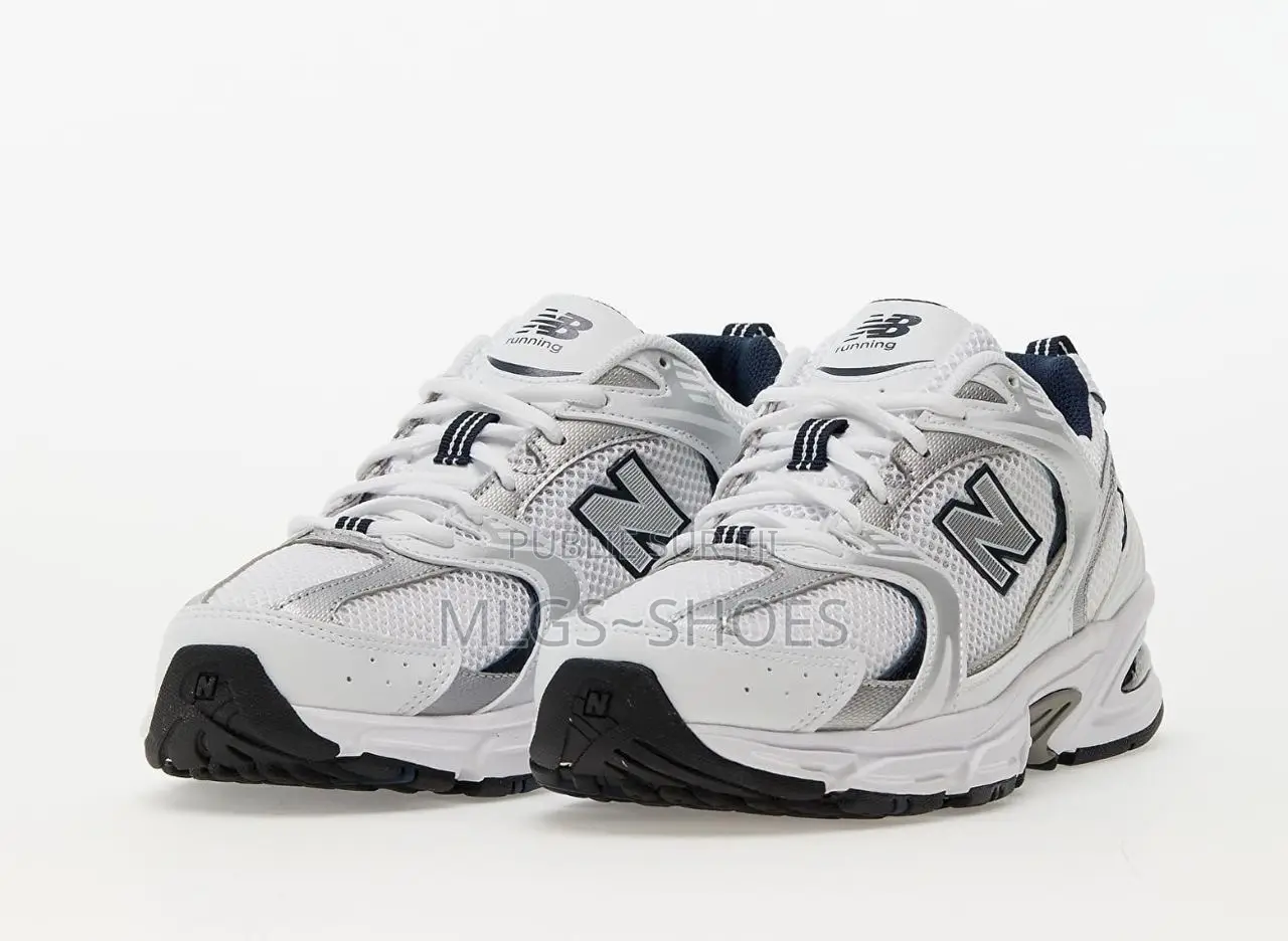 Newbalence 530 Disponible Pointure 37 a 44 Prix 11.000f