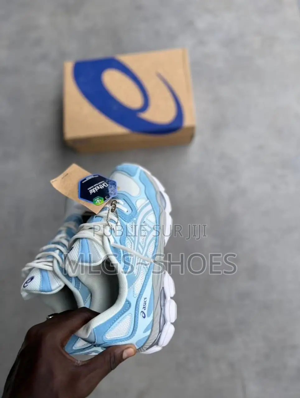 Asics Disponible
