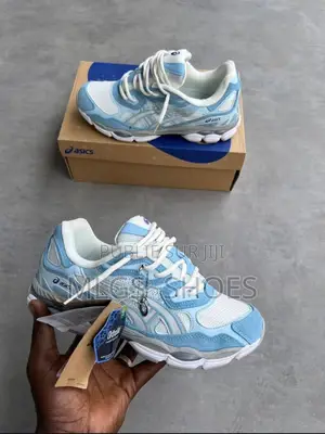 Asics Disponible