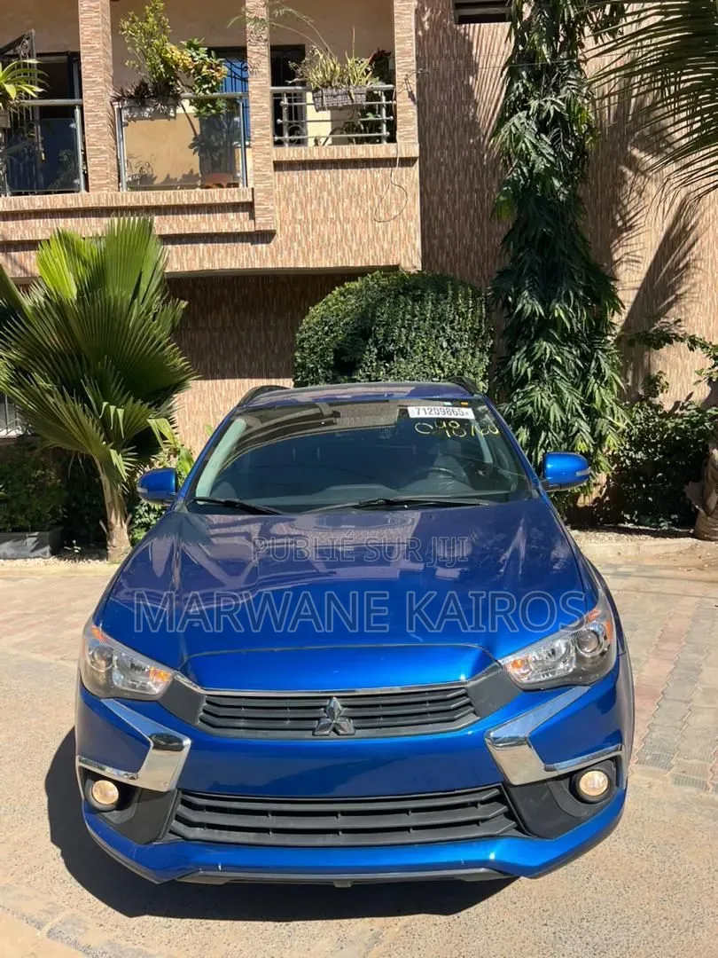 Mitsubishi Outlander 2017 Bleu