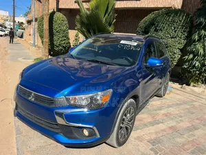 Mitsubishi Outlander 2017 Bleu