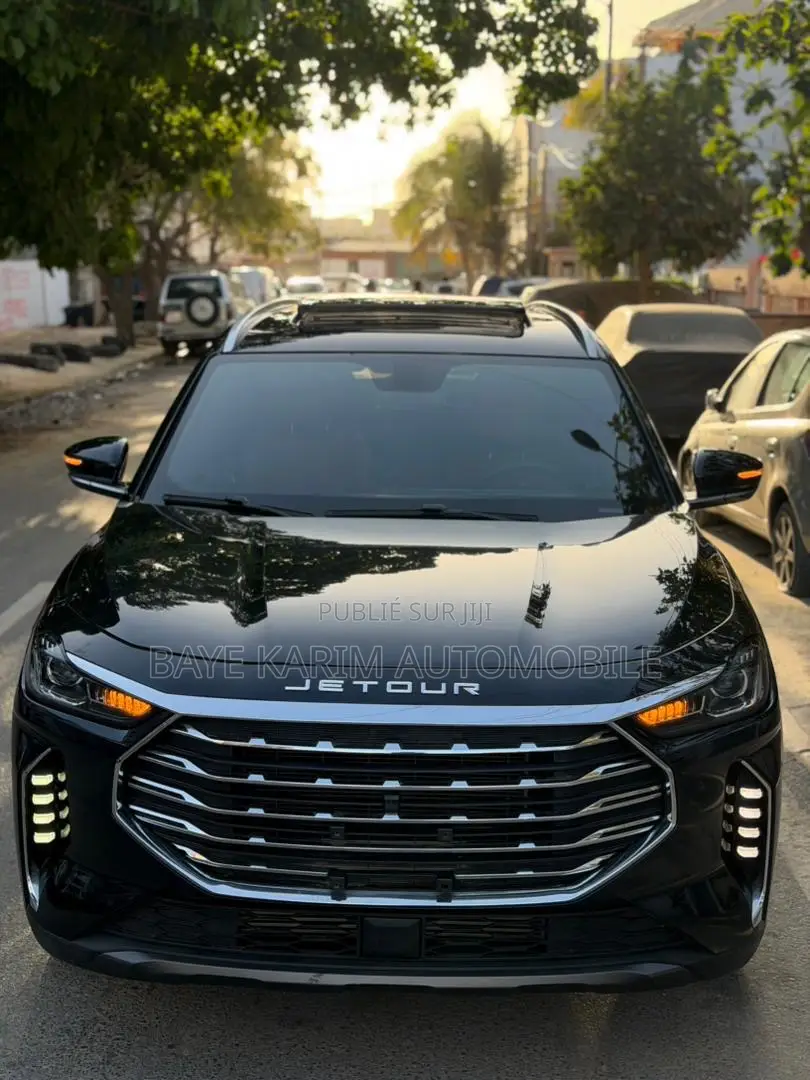 Jetour X70 Plus 2022 Noir