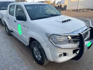 Toyota Hilux 2012 Blanc