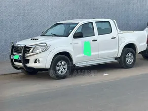 Toyota Hilux 2012 Blanc