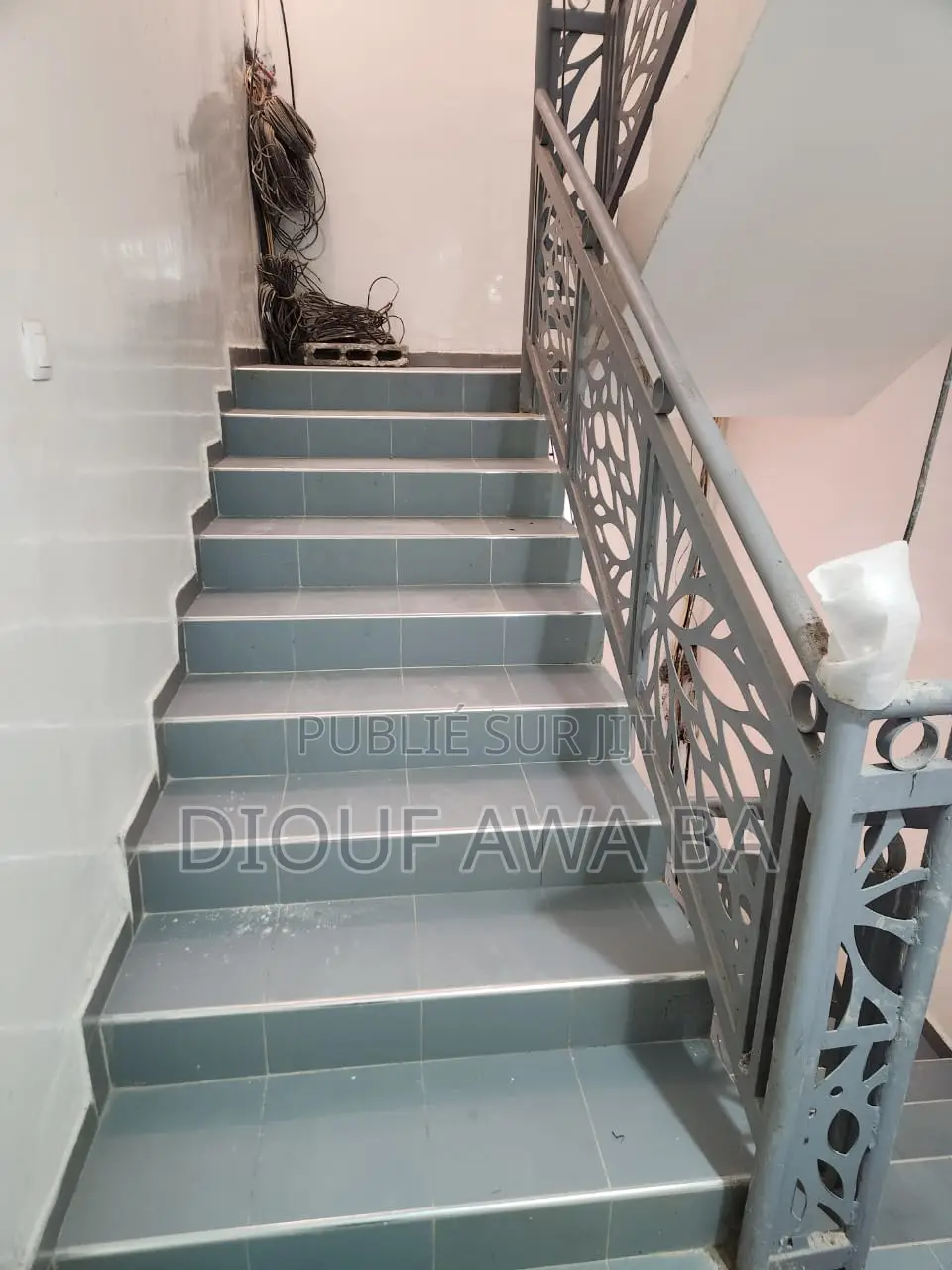 3chbre Appartement dans Location F3, Niayes à Louer