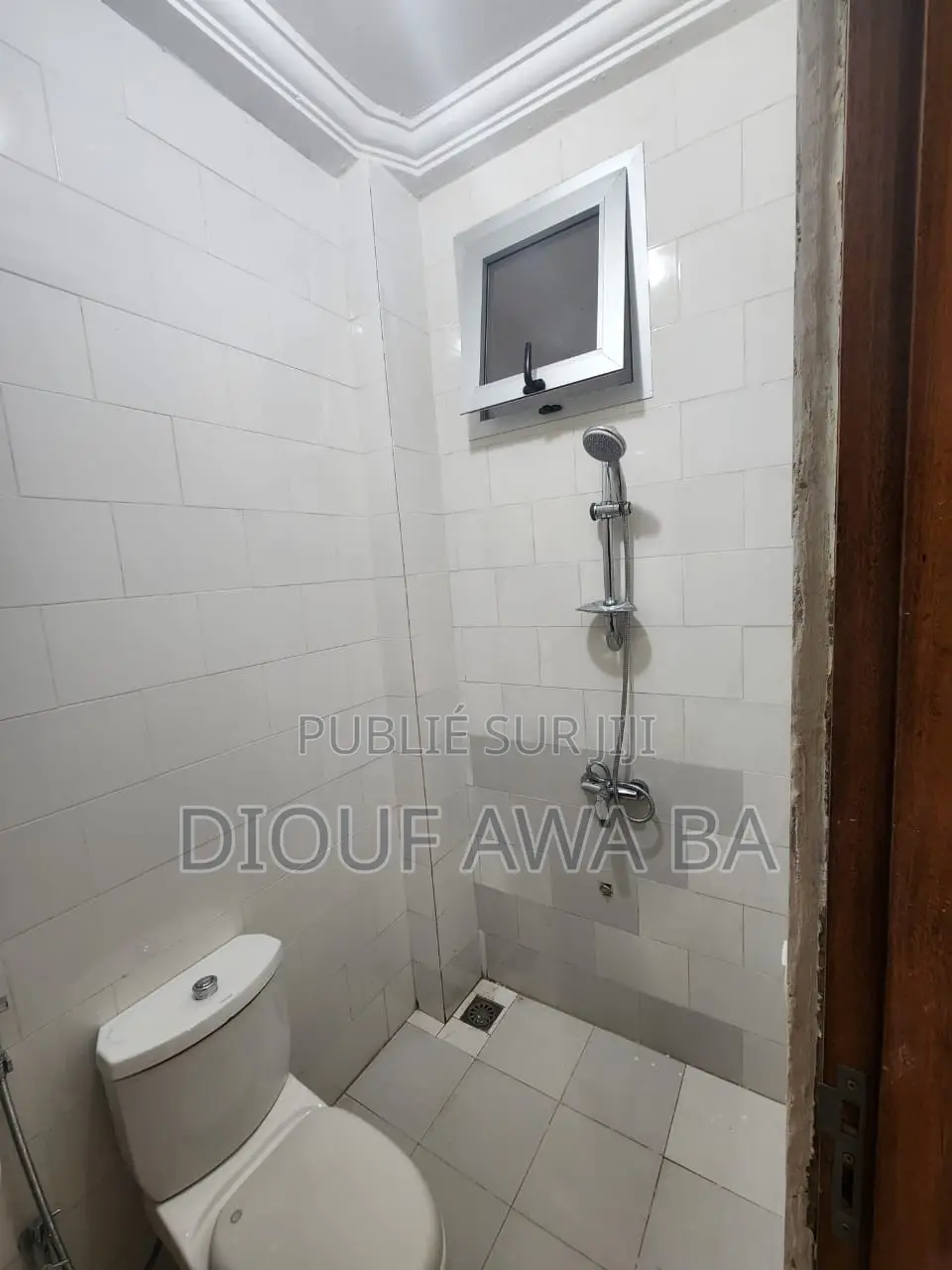 3chbre Appartement dans Location F3, Niayes à Louer