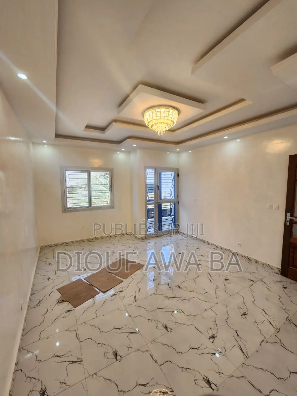 3chbre Appartement dans Location F3, Niayes à Louer