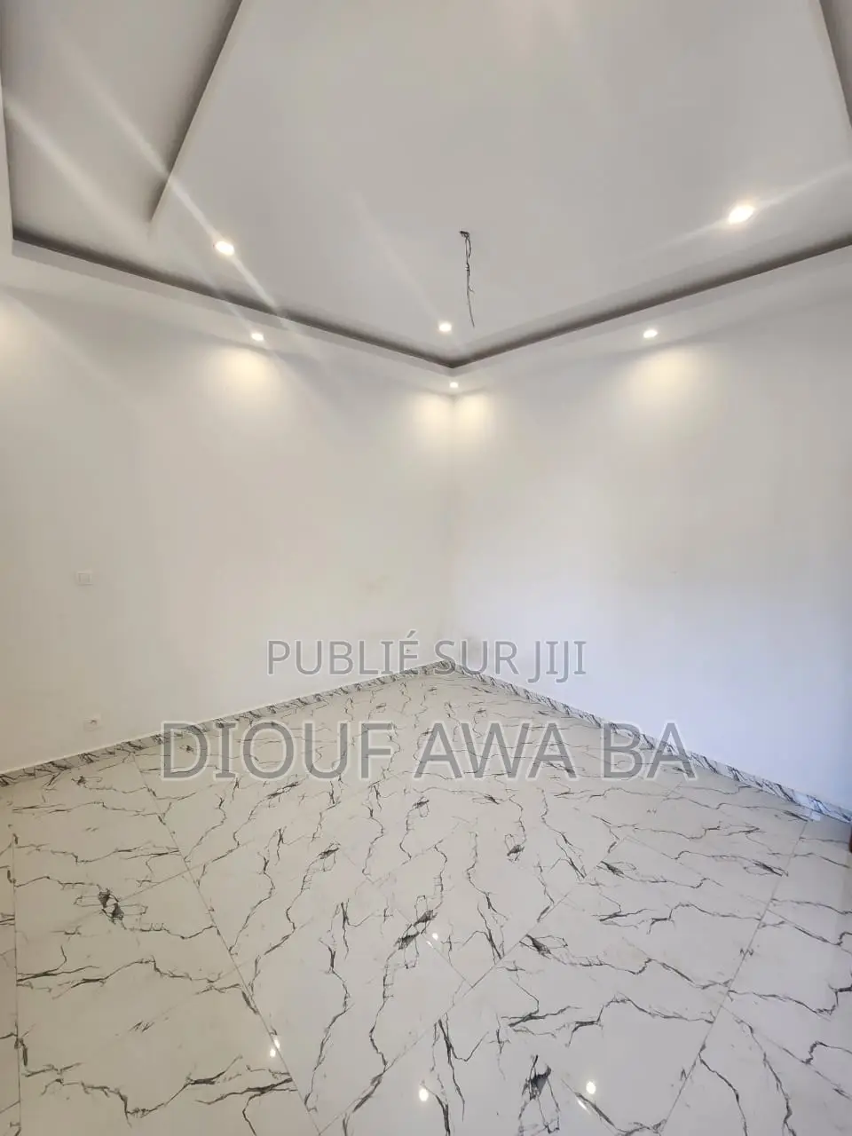 3chbre Appartement dans Location F3, Niayes à Louer