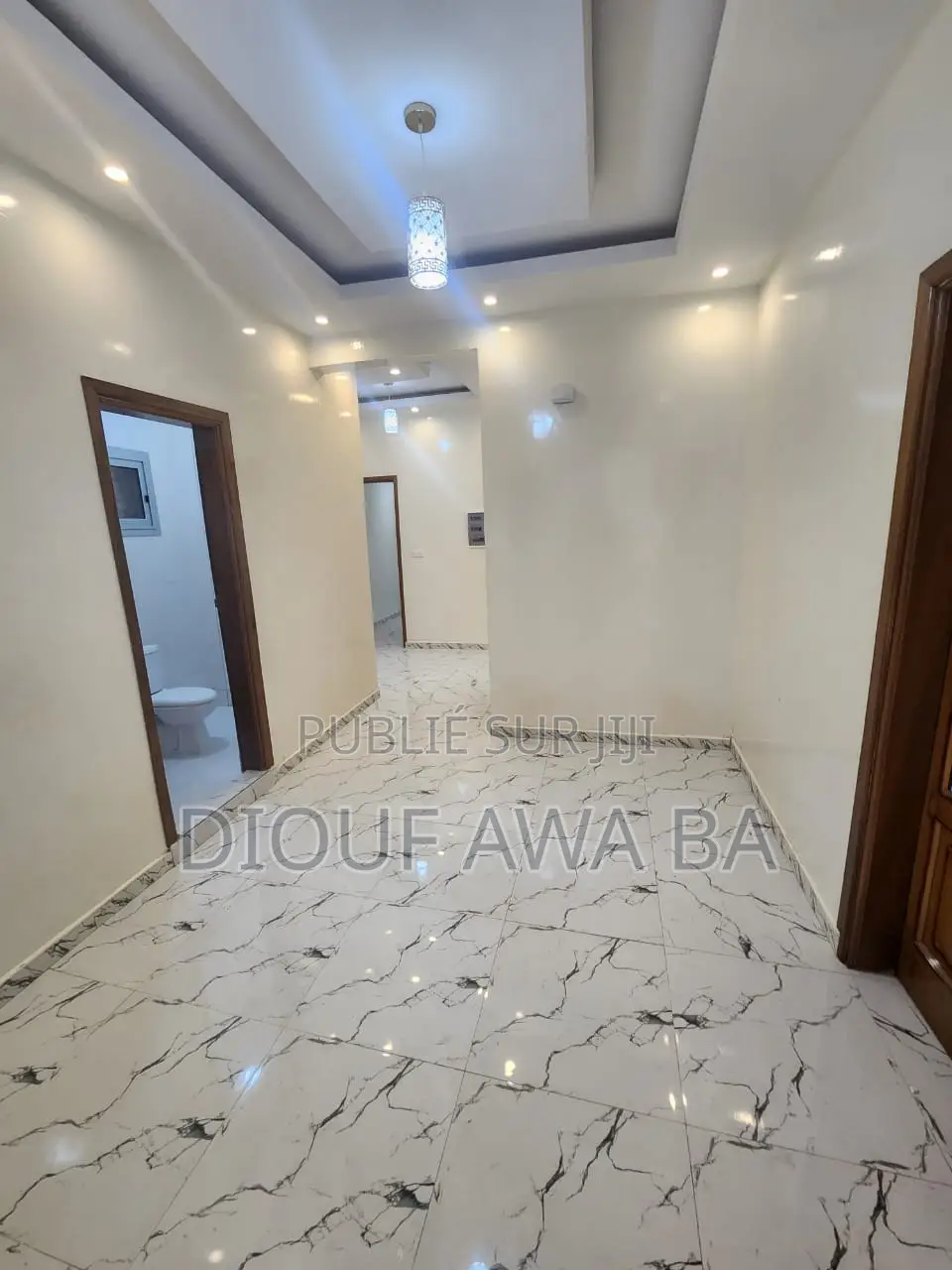 3chbre Appartement dans Location F3, Niayes à Louer
