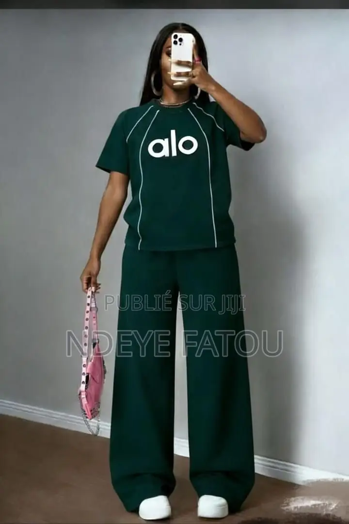 Jolie Ensemble Pour Femme