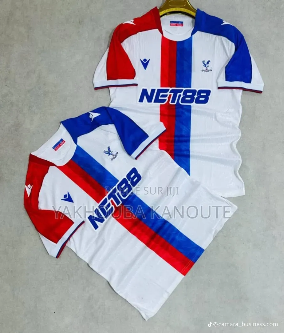 Maillots Clubs Et Équipe Nationale Disponible