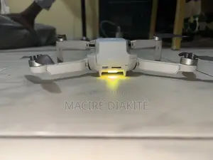 Dji Mavic Mini ( Fly More Combo )