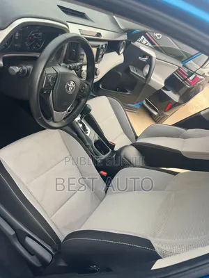 Toyota RAV4 2018 Bleu