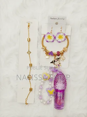 Ensemble Bijoux Et Gloss