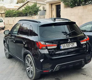 Mitsubishi RVR 2020 Noir