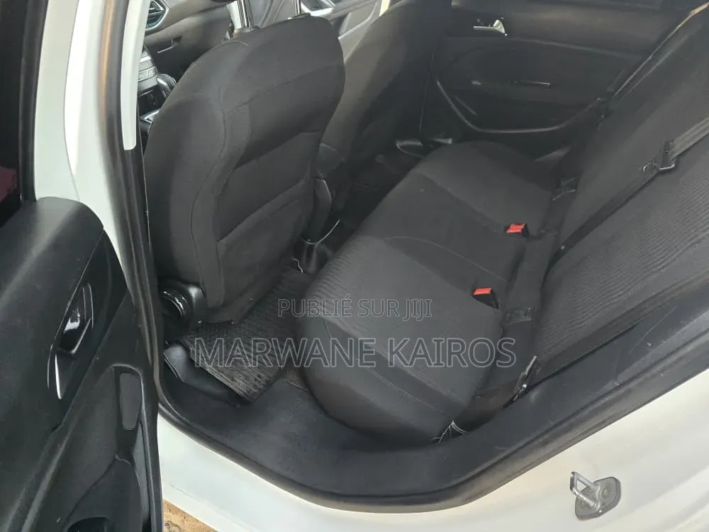 Peugeot 308 2015 Blanc