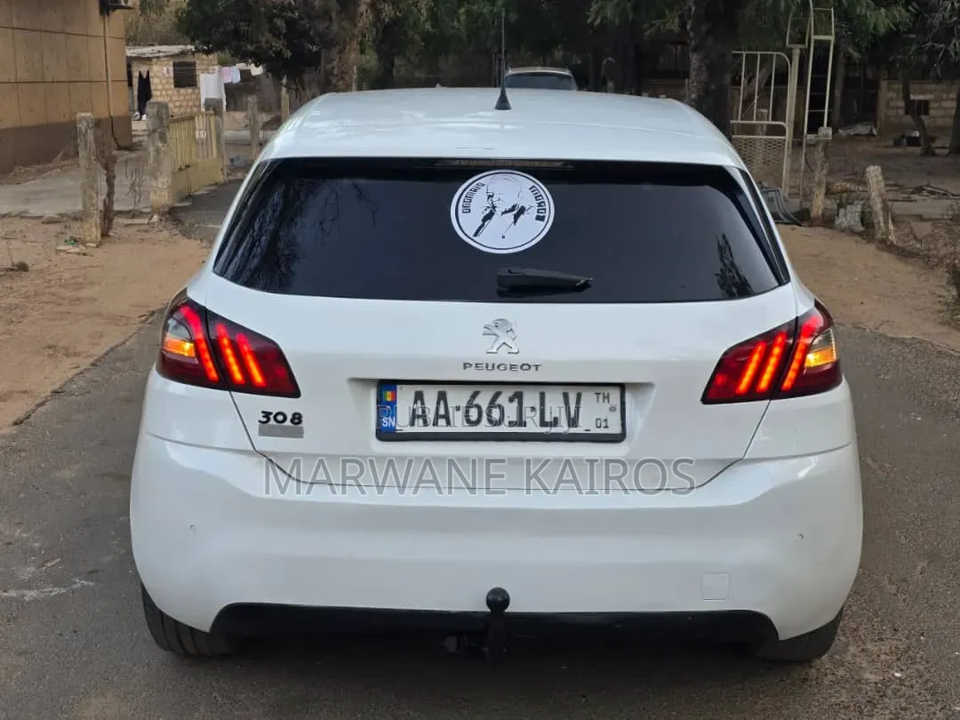 Peugeot 308 2015 Blanc