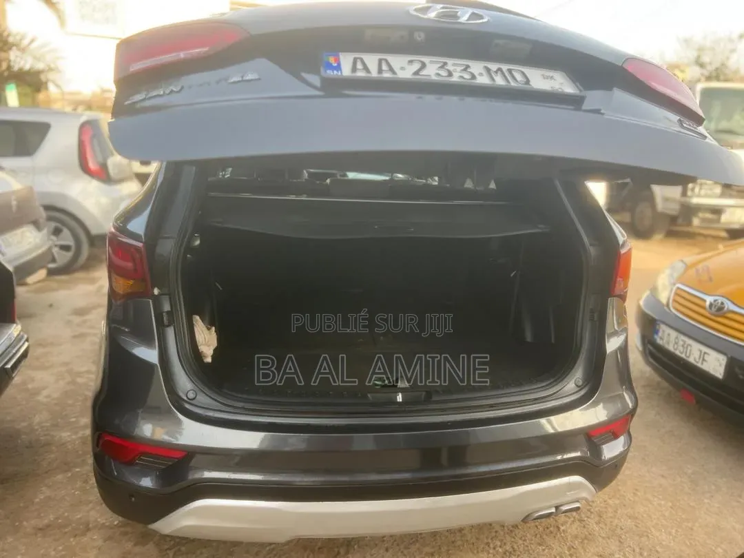 Hyundai Santa Fe 2018 Noir