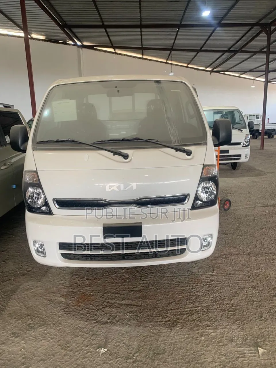 Kia Bongo 2025 Blanc