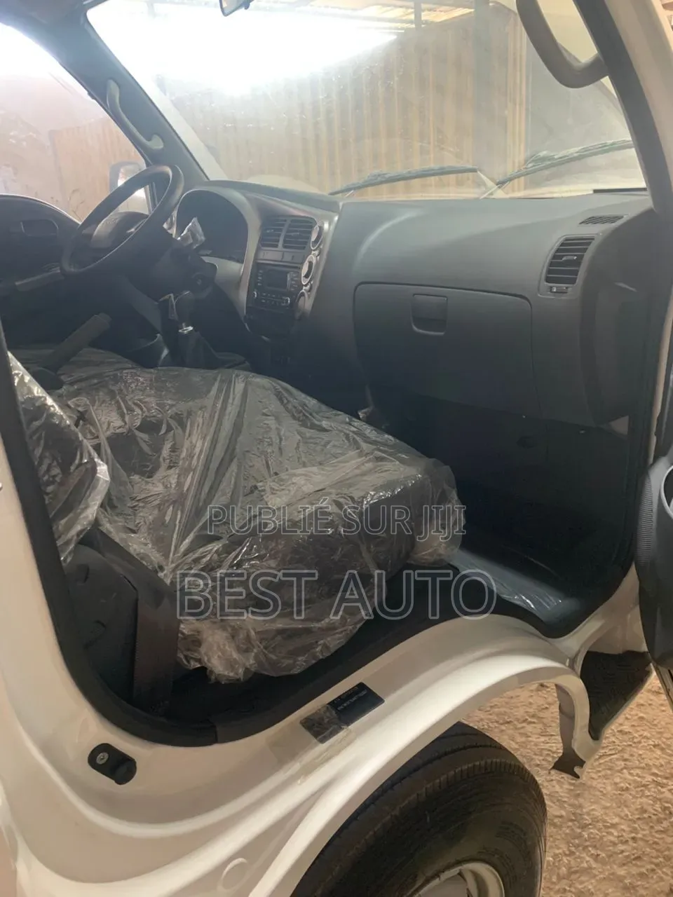 Kia Bongo 2025 Blanc