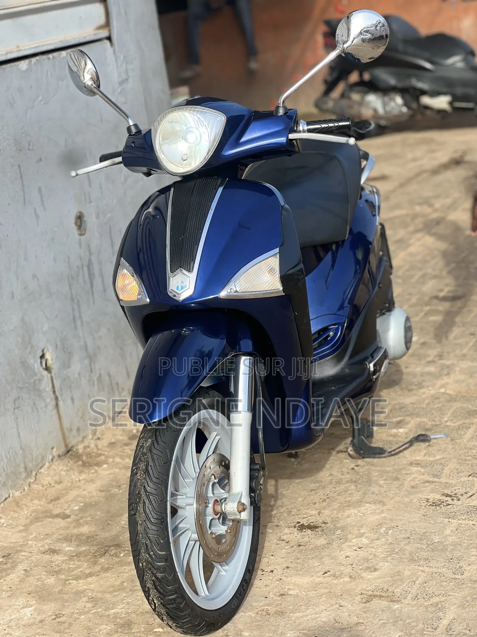 Piaggio Trotinette 2019 Bleu