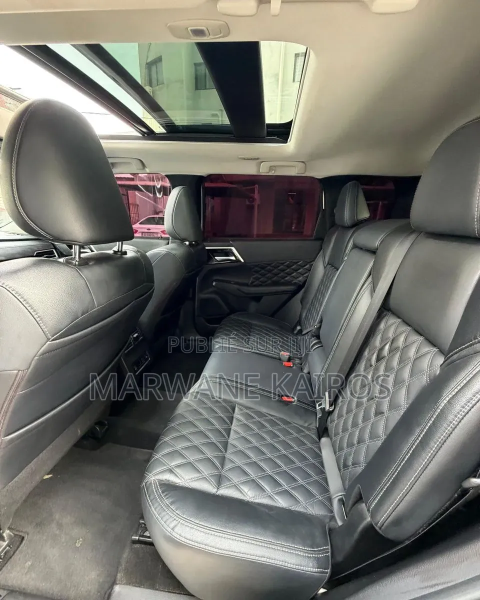 Mitsubishi Outlander 2022 Blanc