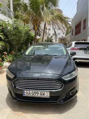 Ford Fusion S 2013 Noir