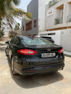 Ford Fusion S 2013 Noir