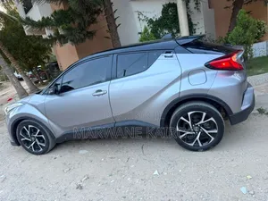 Toyota C-HR 2019 Gris