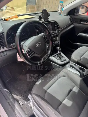 Hyundai Elantra 2017 Blanc