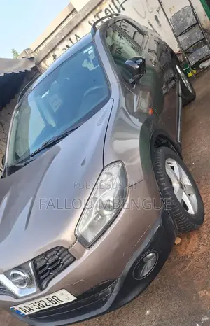Nissan Qashqai 2013 Marron