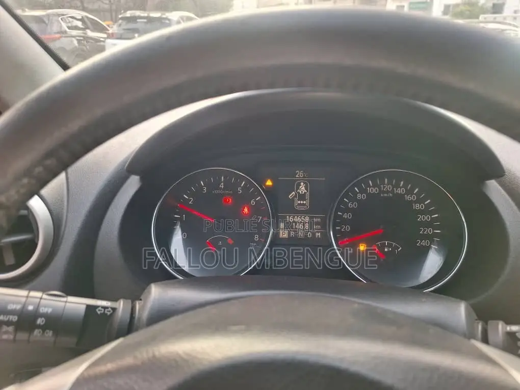 Nissan Qashqai 2013 Marron