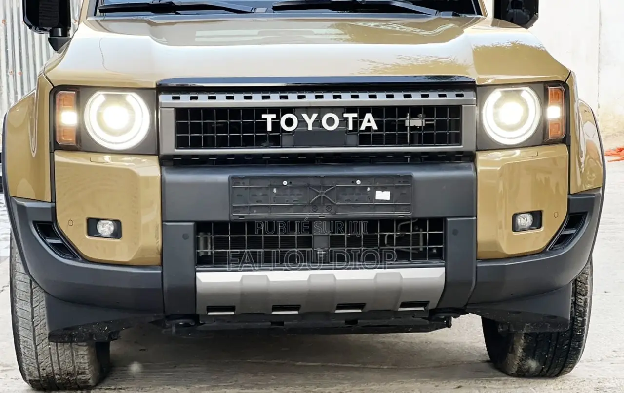 Toyota Land Cruiser Prado 2025 Argenté