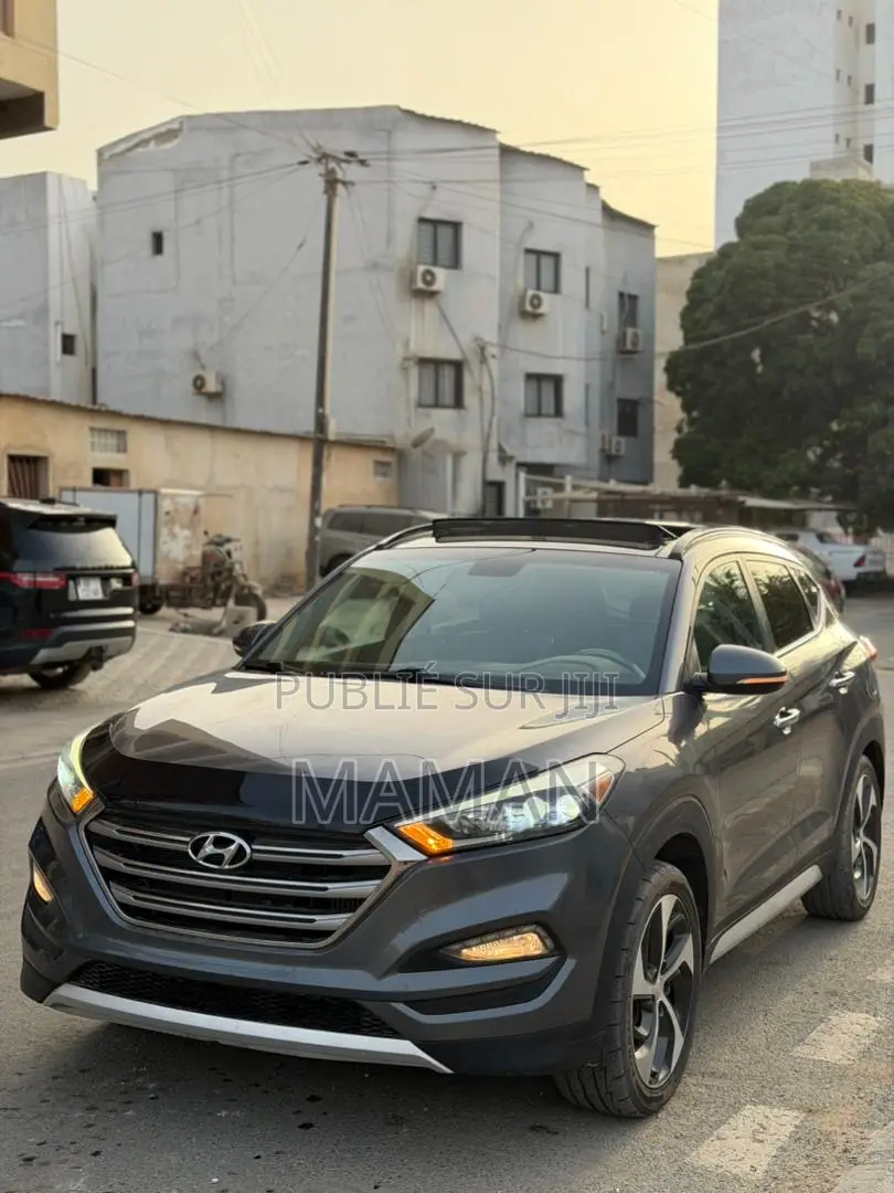Hyundai Tucson 2017 Gris