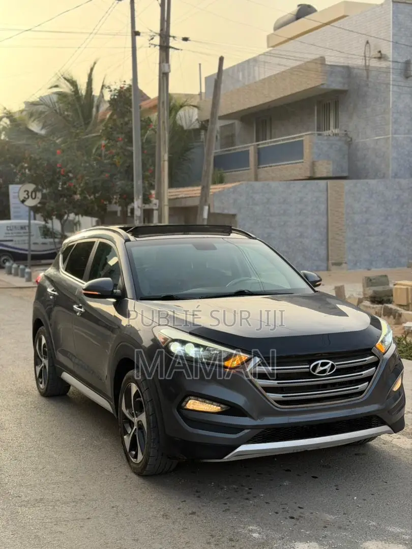 Hyundai Tucson 2017 Gris