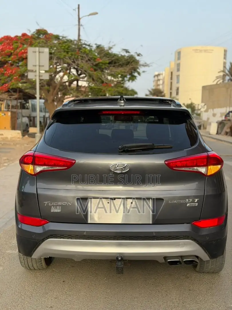 Hyundai Tucson 2017 Gris